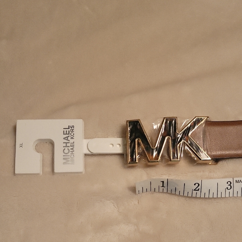 Michael Kors Women's Belt with Gold Buckle - Picture 3 of 12